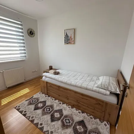 Zora Apartment *
