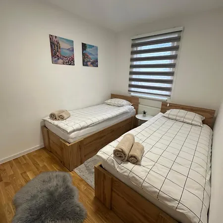 Zora Apartment