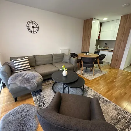 Apartment Zora *